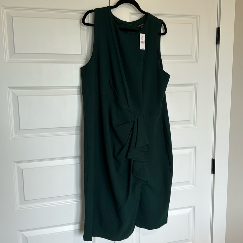 NWT 22W Lane Bryant Hunter green sheath dress with cascade front